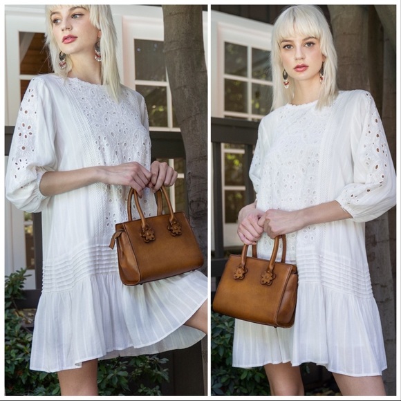 POL Eye-Let You Wear Me Woven Lace Dress - Picture 8 of 15